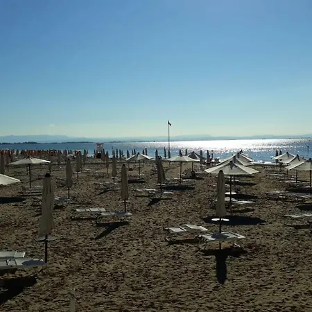 Al Mare *